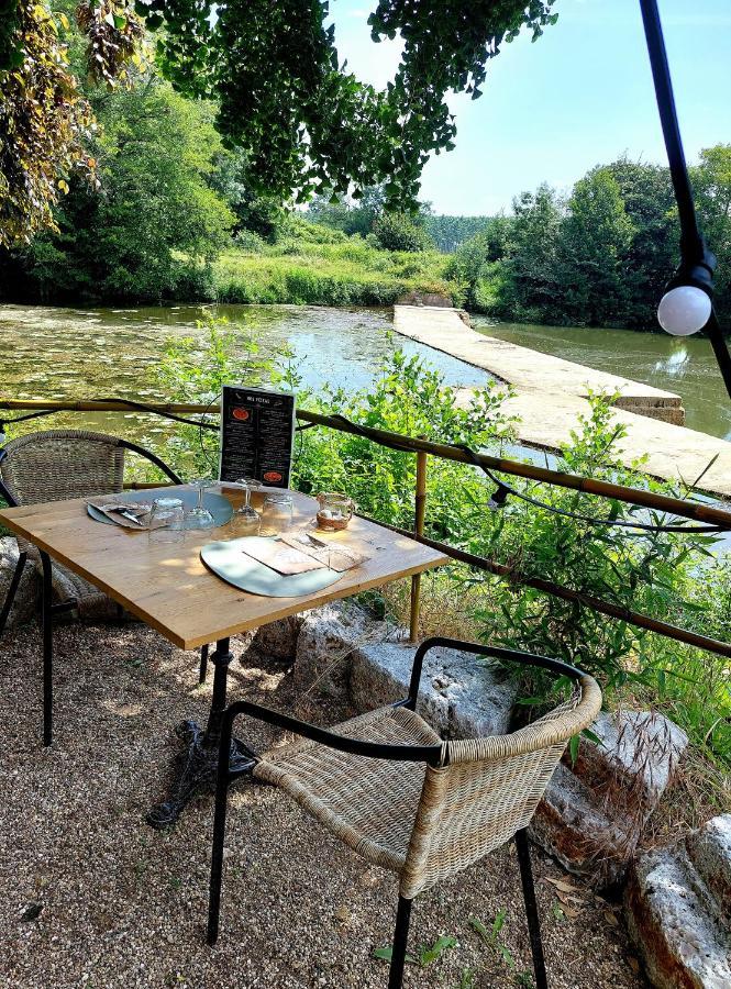 Moulin De Monpoisson Bed & Breakfast Le Puy Dış mekan fotoğraf