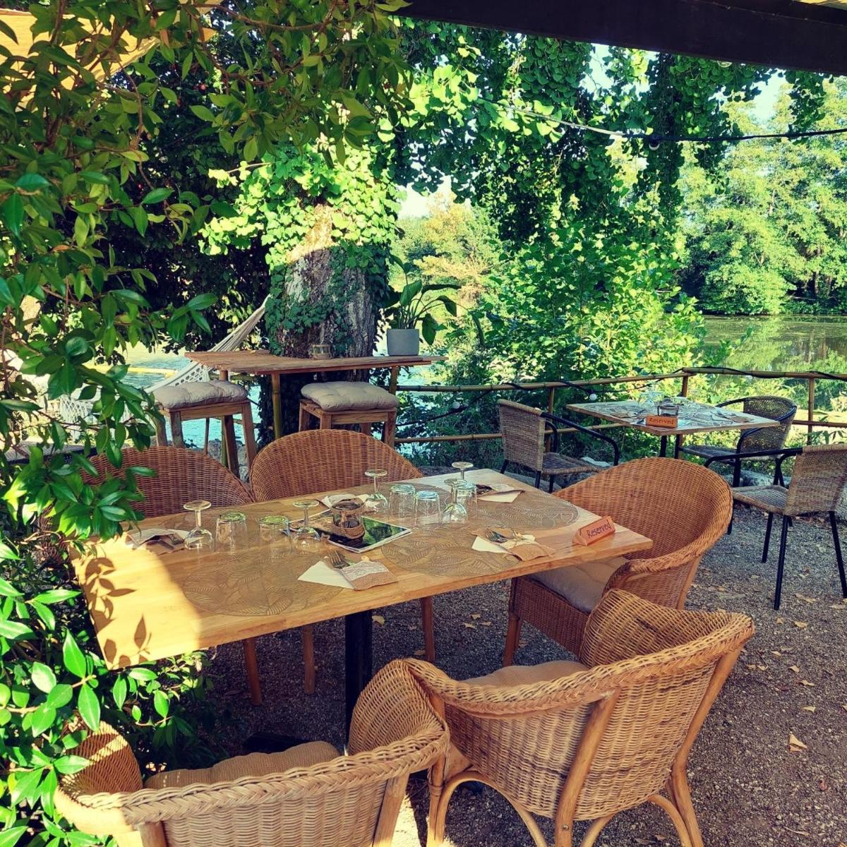 Moulin De Monpoisson Bed & Breakfast Le Puy Dış mekan fotoğraf